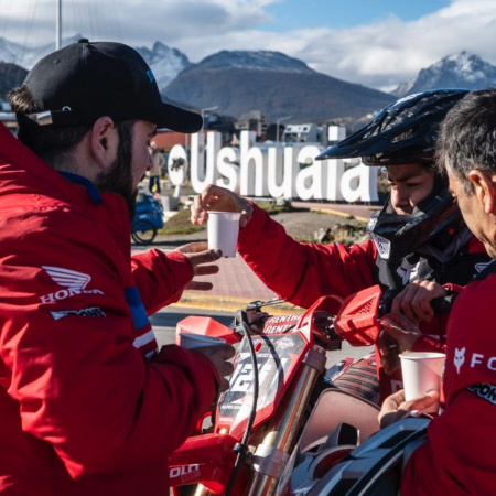 Gavilán destacó el paso de la VTF por Ushuaia y dijo que "la decisión política es acompañar al deporte"