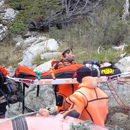La Prefectura Naval evacuó a una mujer lesionada en el Parque Nacional Tierra del Fuego