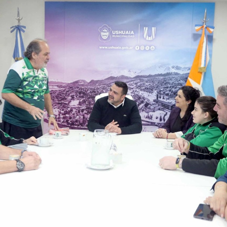 Vuoto recibió al equipo de básquet adaptado del Club Comercio