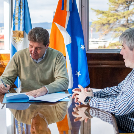 Tierra del Fuego inicia el camino hacia una reforma constitucional moderna y sin privilegios
