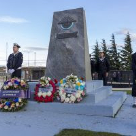 Sciurano y Selzer destacaron el valor de los tripulantes del ARA General Belgrano