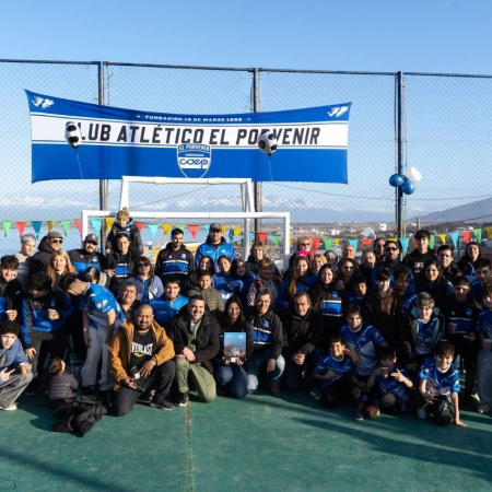 La Municipalidad entregó el decreto para la administración de un playon deportivo al Club El Porvenir