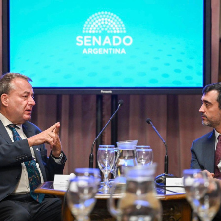 Coto: "Es clave fortalecer los vínculos internacionales y la cooperación estratégica"