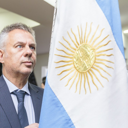 Lechman cruzó a Canals: “Cagones son los que les quitan derecho a los fueguinos"