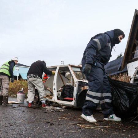 La Municipalidad retiró chatarra del barrio Bahía Golondrina