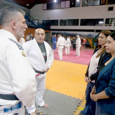 Se realizó un seminario de Jiu-Jitsu brasileño con la participación de Gustavo Gómez