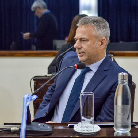 Lechman: “Mi distancia con Melella es por una gestión que hunde a la provincia”
