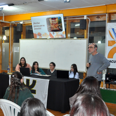 Presentaron un proyecto para elaborar snacks fueguinos a partir del hongo pan de indio