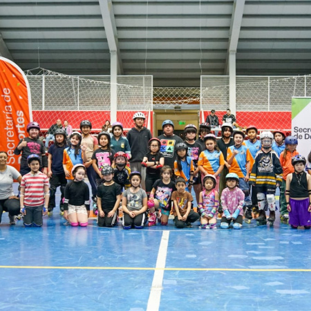 Gran encuentro de escuelas deportivas de patín carrera