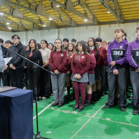 Estudiantes de los últimos años de Río Grande prometieron lealtad a la Constitución Provincial