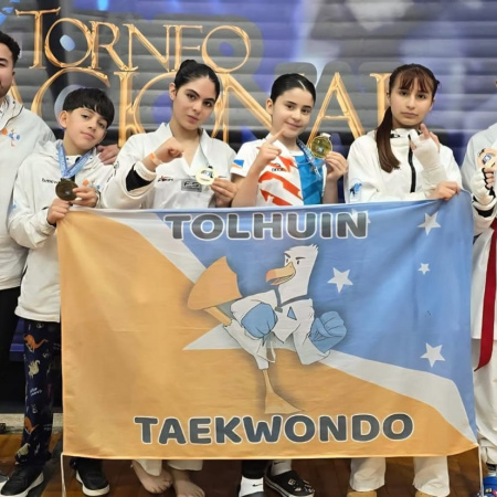 La Escuela Deportiva Malvinas Argentinas tuvo una destacada actuación en el Nacional Apertura de Taekwondo