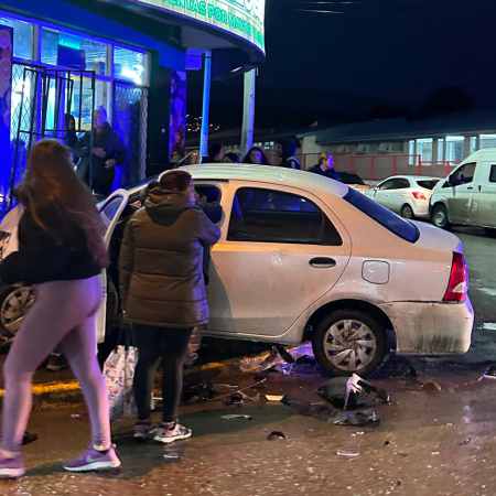 Un choque en Ushuaia dejó tres personas con lesiones leves