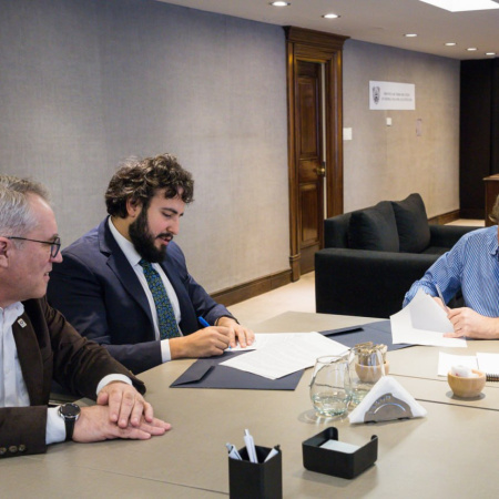 Tierra del Fuego y Uvas del Valle S.A. evalúan la factibilidad de un proyecto de piscicultura en la provincia