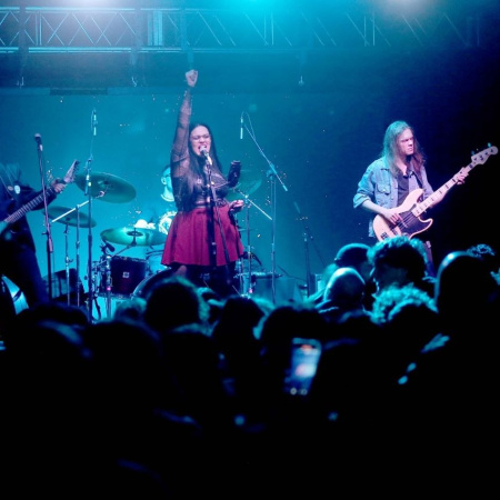 El rock tuvo su noche en la Fiesta Nacional de la "Noche Más Larga" 2026