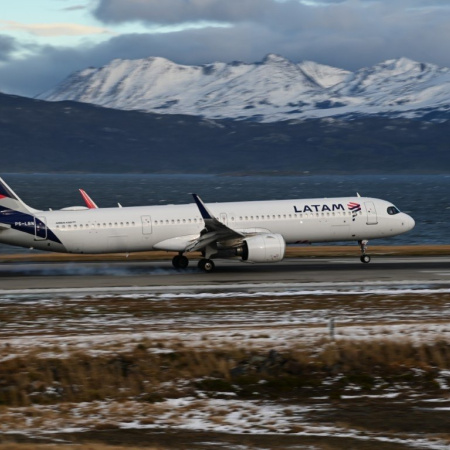 LATAM Airlines Brasil realizó su primer vuelo a Ushuaia
