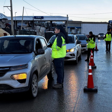 Tránsito municipal realizó controles preventivos en distintos puntos de Ushuaia