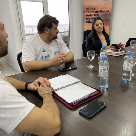 Gobierno recibió a la nueva comisión de la Federación de Hockey de Tierra del Fuego