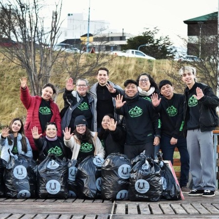 Voluntariado de jóvenes de la Iglesia Adventista participaron de jornada solidaria