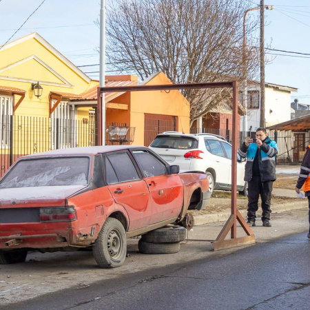 Inspectores recorren talleres en Río Grande para fortalecer el saneamiento urbano
