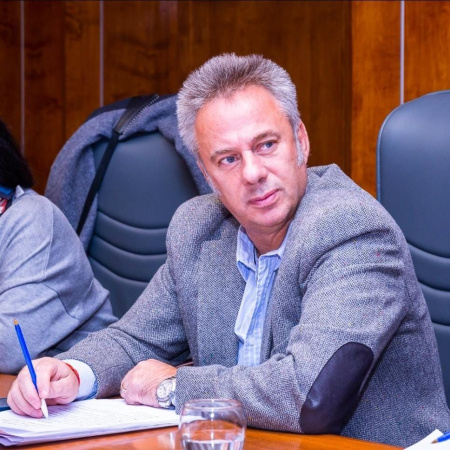 Lechman: “Que representen a Tierra del Fuego sin haber vivido en la provincia es una falta de respeto”