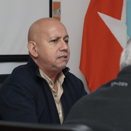 Villegas: “Queremos conocer la verdad histórica sobre cómo y por qué se instaló el radar”