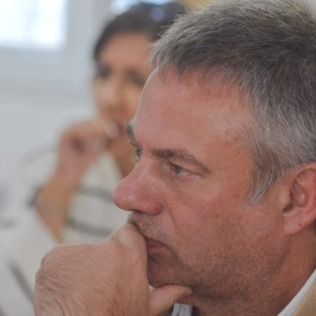 Lechman reclamó salarios dignos y que se garantice el dictado de clases