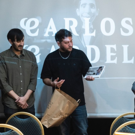 El Municipio llevó adelante la proyección de "El día que me quieras, el viaje de Gardel"