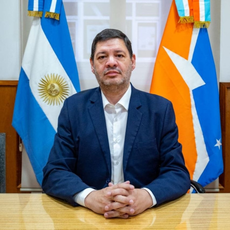 Ferreyra descartó que el relleno sanitario contamine el cauce del Río Olivia