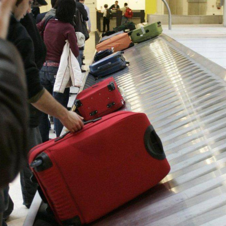 Investigan faltantes en equipajes de vuelos comerciales entre Buenos Aires y Ushuaia