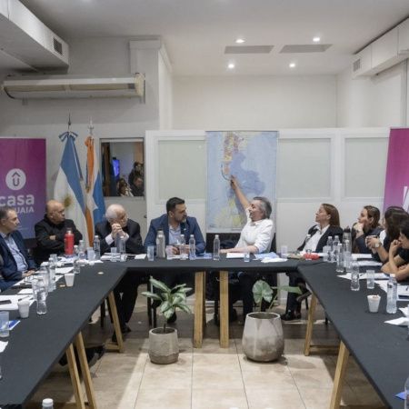 Vuoto se reunió con diputados nacionales para defender la Argentina Bicontinental