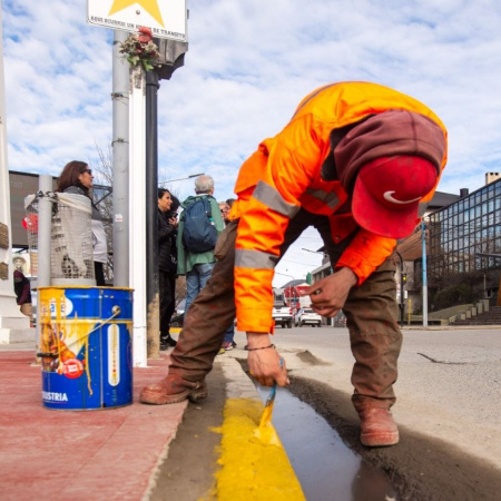 La Municipalidad intensifica las tareas de limpieza y mantenimiento de la ciudad