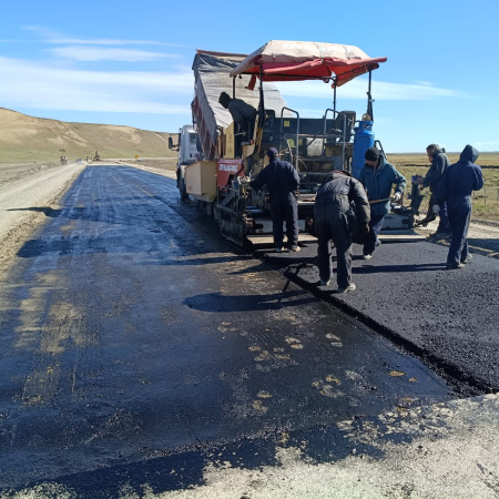 Rutas: avanzan los trabajos de repavimentación en San Sebastián y la Ruta 3