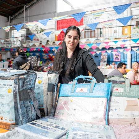 Gran participación en la Feria Emprender TDF edición Mes de las Maternidades