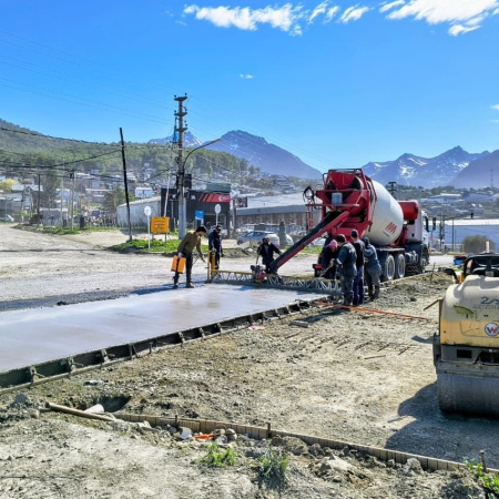 La ampliación del Paseo Costero avanza con trabajos de hormigonado