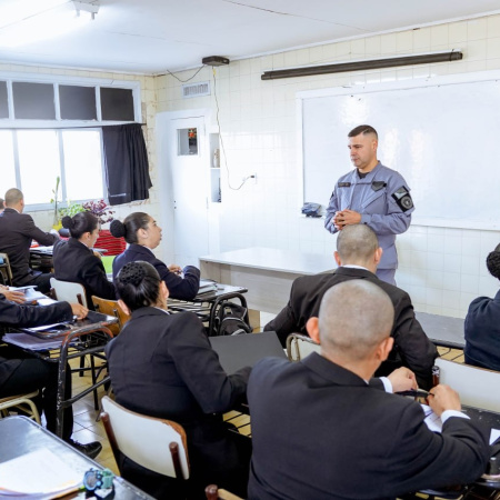 Abren la preinscripción para la carrera en el Servicio Penitenciario