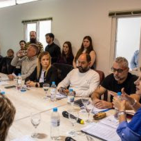 Dictaminaron sobre la regularización de tierras productivas en la Margen Sur